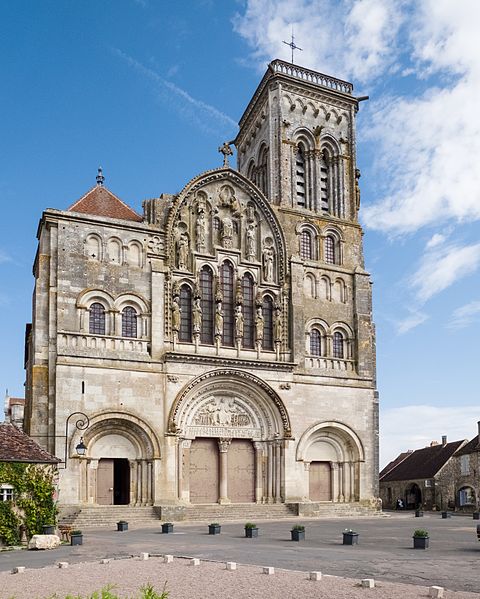  Basilica of Sainte Marie Madeleine